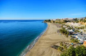 Apartamento a estrenar en primera línea de Playa - Image 4