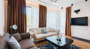 Giardino Lux Apartments - Image 2