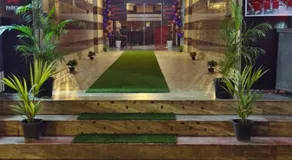 Skyry Hotels Gandhipuram - Image 4