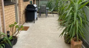The Den on Diamond Drive - Image 4