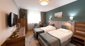 Hotel Fenyõ Conference & Spa - Image 2
