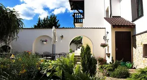 Hotel Excellent - Image 3