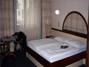 Hotel Gasthof zur Post - Image 2