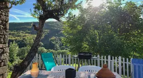 Altobraco Guesthouse - Image 5