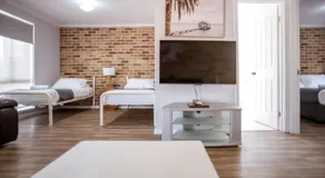 Bayview Motel - Image 2