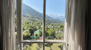 Forest Hill Resorts - Image 3