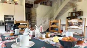 La Ferme d'Alotz-Chambres d'hôtes-Bed and breakfast - Image 3
