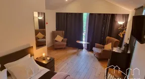 Village Cascais Guest House - Image 2