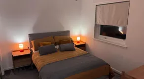 Upper Glasgow Apartment - Image 4