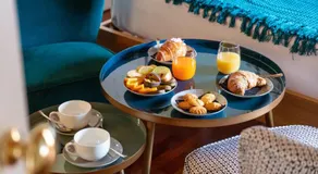 Pavean Suites Frattaminore - Image 2