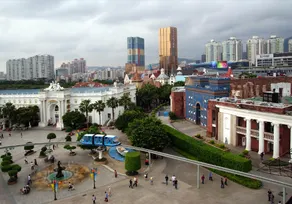 Lanhai Yashe Hotel - Image 4