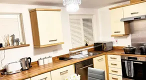 Stylish MK Flat - Image 2