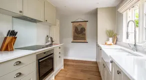Thatch Cottage - Image 5