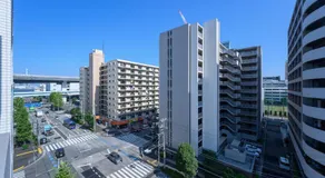 Tune Inn Tokyo Bay - Image 4