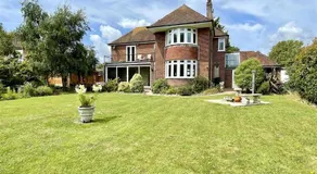 Home from home - Image 4