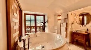 SEIN Boutique Suites - ADULTS ONLY - Image 2