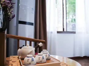 Shanqian Shuxia Hostel - Image 4