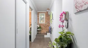 Lively Double Room - Near Olympic Park - Shared Bathroom - Image 5