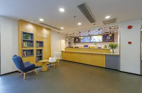 Hanting Hotel Shanghai Railway Station - Image 3