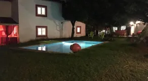 Lisbon Cozy House w/Garden and Pool - Image 5
