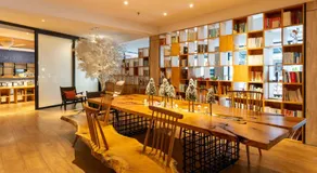 Tunan Live Arts Hotel Guangzhou - Image 3