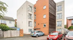 The Dartford Lodge - Free Parking - Image 5