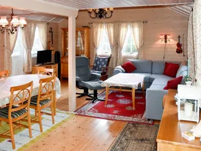 5 person feriebolig i GURSKØY - Image 2