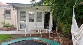 29 Park Avenue , Shoreham-by-Sea , Cozy Cabin - Image 5
