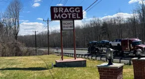 Bragg Motel - Image 2