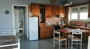 Seven Seas Apartments - Image 5