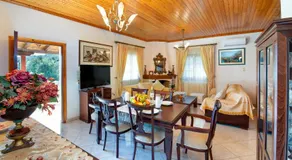 Evelina House - Image 2