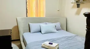 Oceanfront 3BR Comfort Apartment with AC, Wifi and Backup Power - Image 2