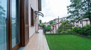 Apartment with private garage, garden and WiFi - Image 4
