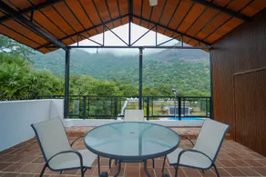 Palm Cove Resort And Spa - Image 2