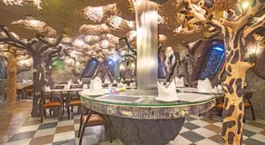 Hotel Shady Oaks - Image 4