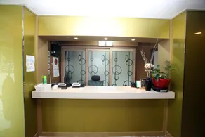 Champion Hotel - Image 4