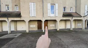 Maison familiale avec jardin au centre-ville - Image 5