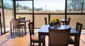 Riverton Manor - Image 4