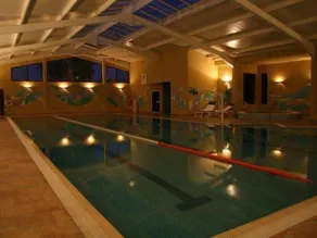 Longford Arms Hotel - Image 3