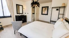 Coucou - luxe bed and breakfast - Image 2