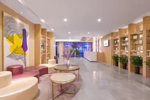 Lavande Hotel Guangzhou North Station Huacheng Road Metro Station - Image 2