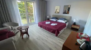 Altona - Image 2