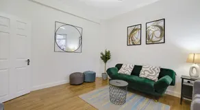 5 Bedroom House by London Airport, Excel and Olympic stadium - Image 4