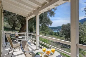 Villa Ledaki - Image 2