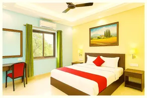 Goroomgo Shivay Guest House Godowlia Varanasi - Image 5