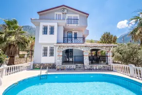 Villa Erya 2 - Image 2
