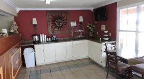 Budget Inn Temple - Image 4