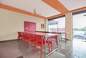 Hotel O Raj Inn - Image 5