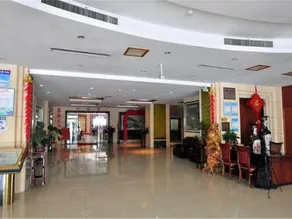 Sanhe International Hotel - Image 5