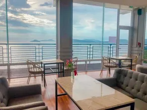 Hotel Hue Loft - Image 4